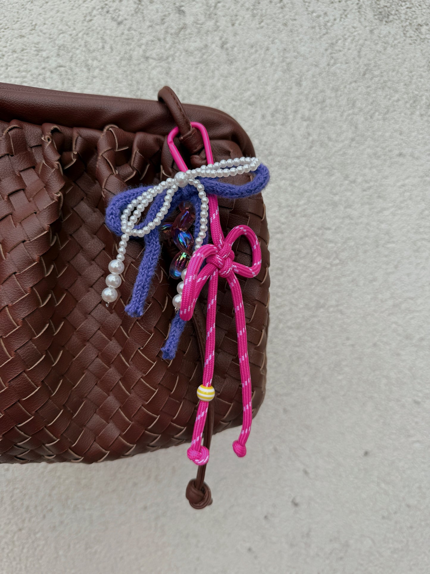Bag charm bubblegum