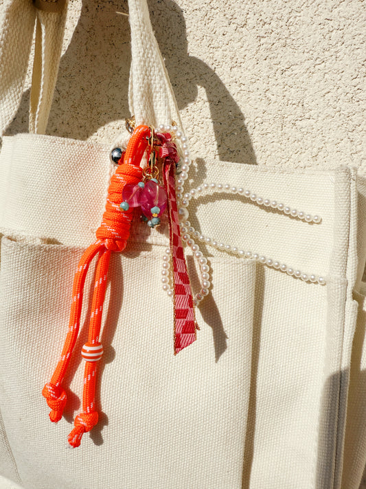 Bag charm spring