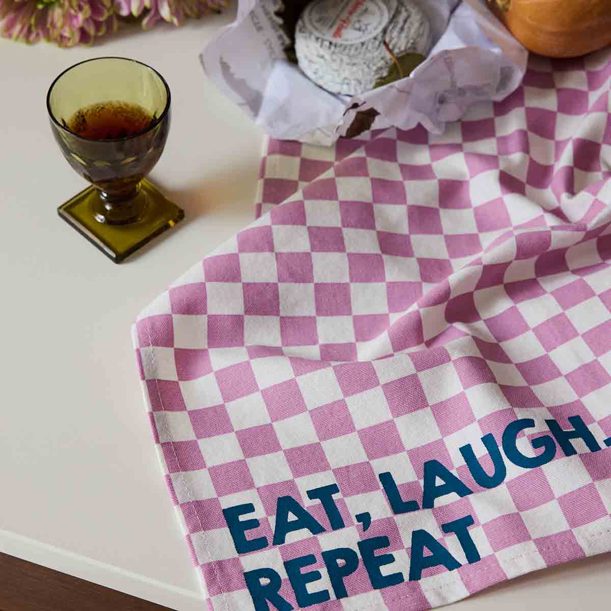Josephine “eat, laugh, repeat”