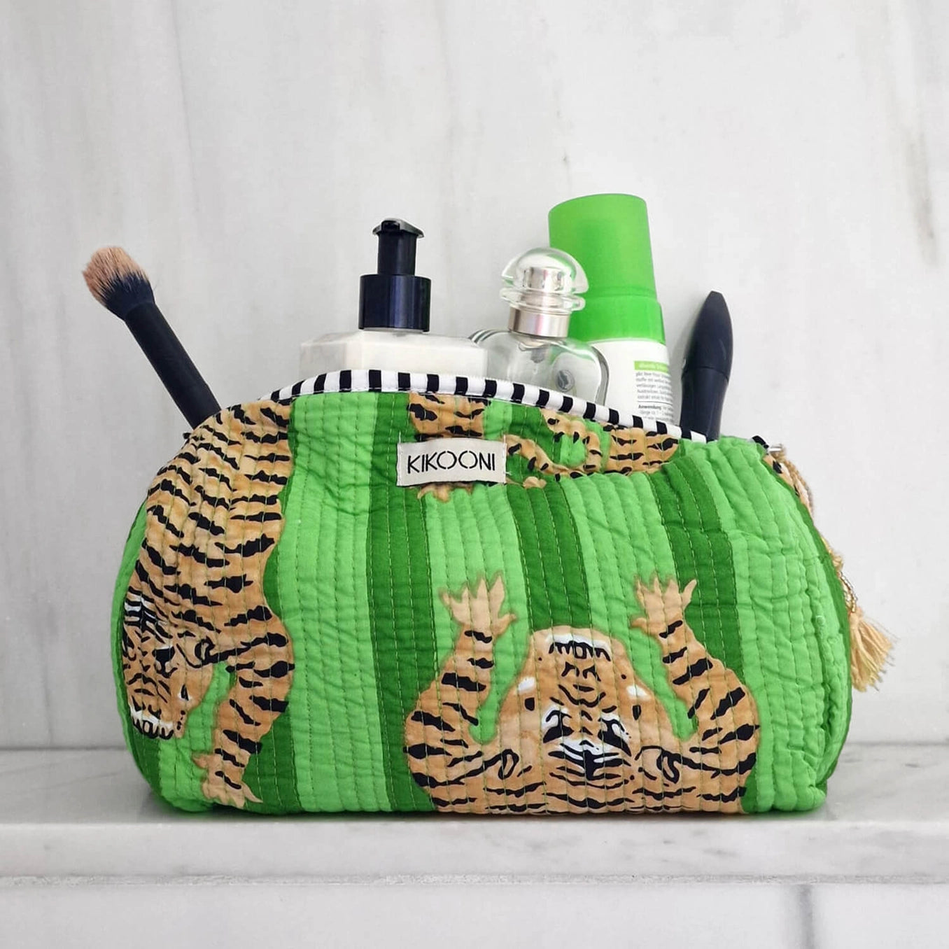 handgemaakte toilettas "poppy Tiger" groen