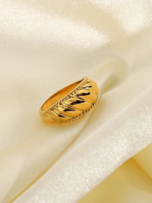 Ring So Scandalous